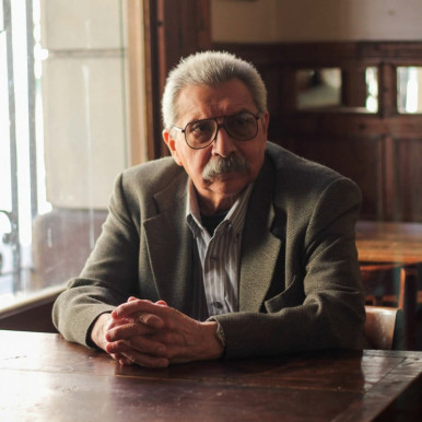 Poeta Rubn Derlis por David Sorbille