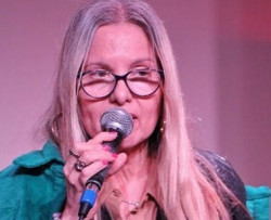 Poemas de Mariel Monente (Caba / Buenos Aires)