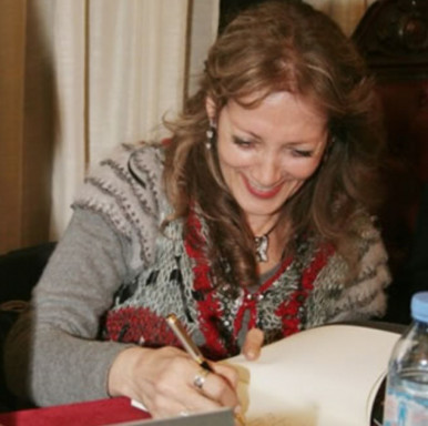 LA POES�A DE MAR�A PAULA MONES RUIZ, por David Antonio Sorbille